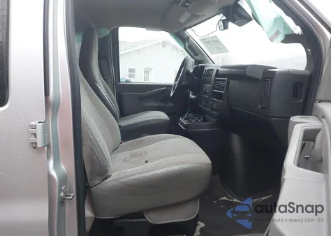 2022 GMC Savana Passenger Rwd 3500 Extended Wheelbase Lt z USA, uszkodzony, nr VIN 1GJZ7PFPXN1204802